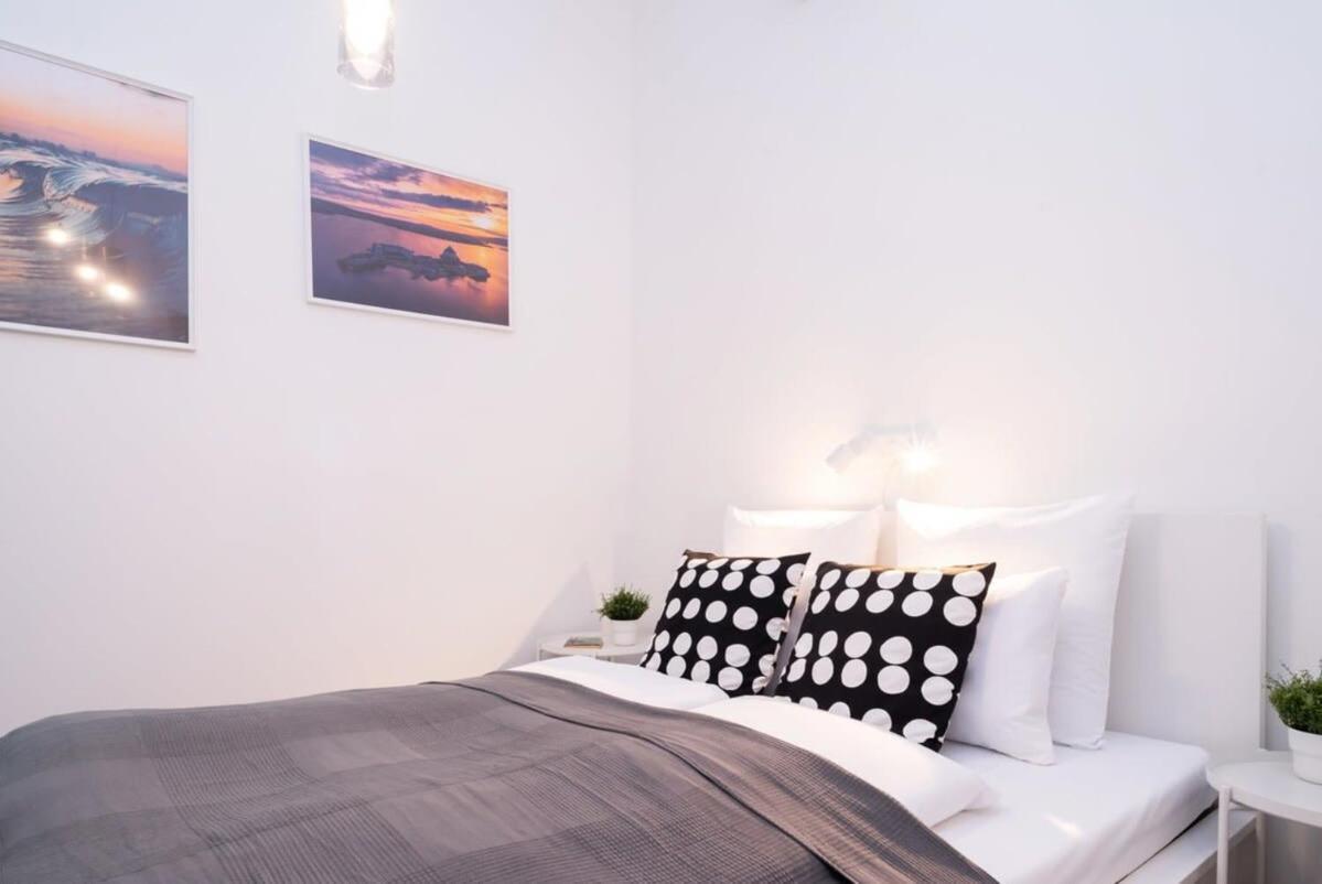 New Comfy Studio At Convenient Location Budapest Ngoại thất bức ảnh